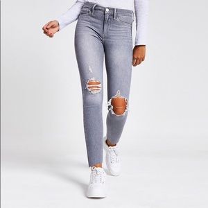 Grey River Island Ripped Jeggings